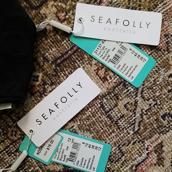 Seafolly Black and White YOUR TYPE Swimwear Set - Picture 4 of 4